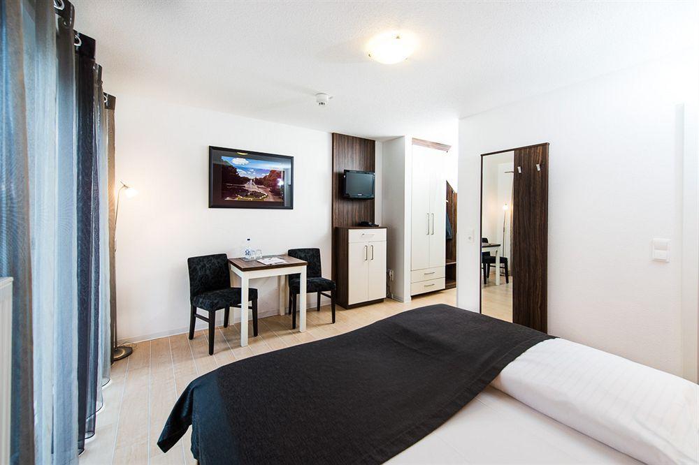 4Mex Hotel & Living München Buitenkant foto